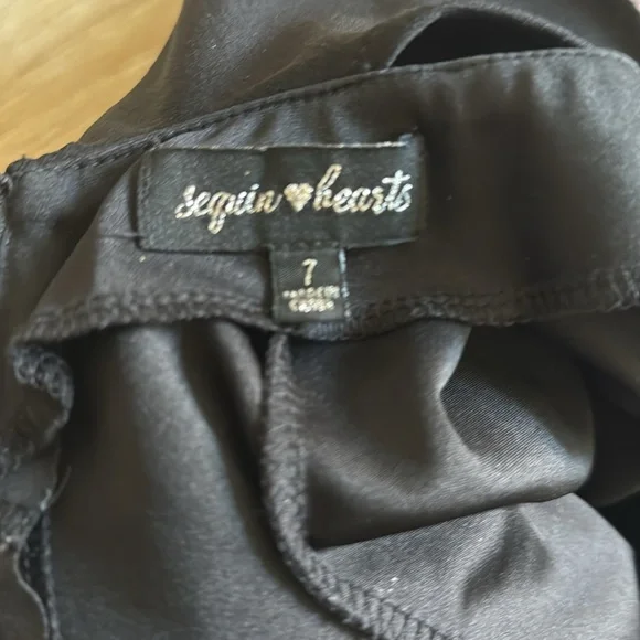 Sequin Hearts Black Crisscross Backless Bodycon  Long Dress  Size 7 - Picture 6 of 8